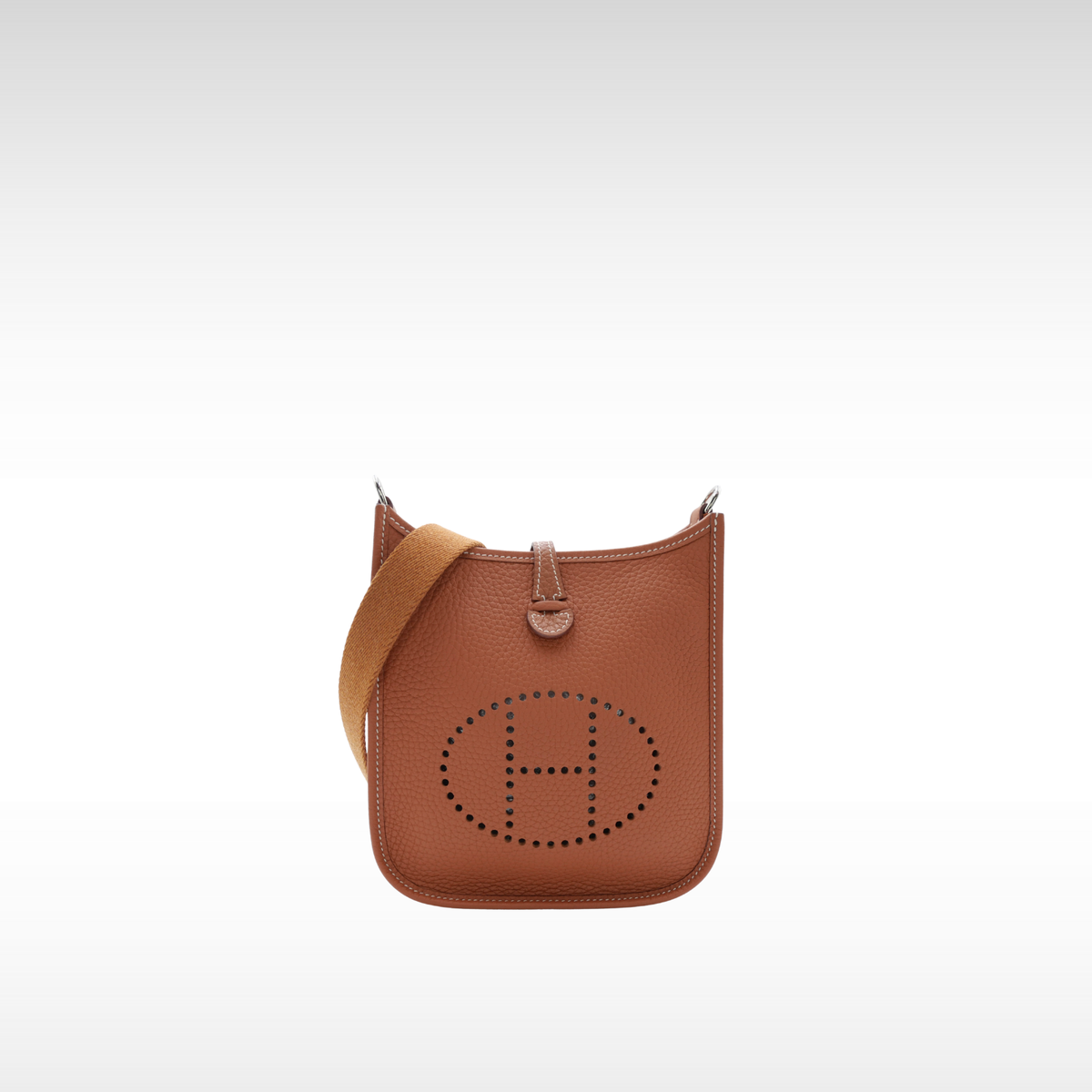 Evelyne Amazone 16 Taurillon Clemence Gold Crossbody Bag