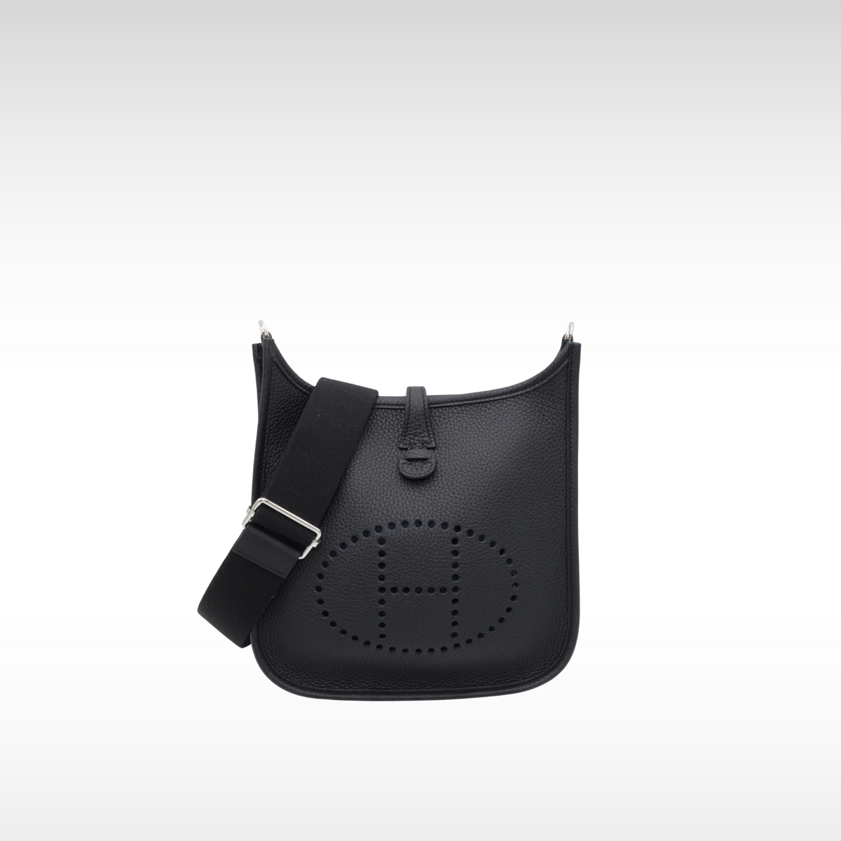 Evelyne 3 23 Taurillon Clemence Black Crossbody Bag