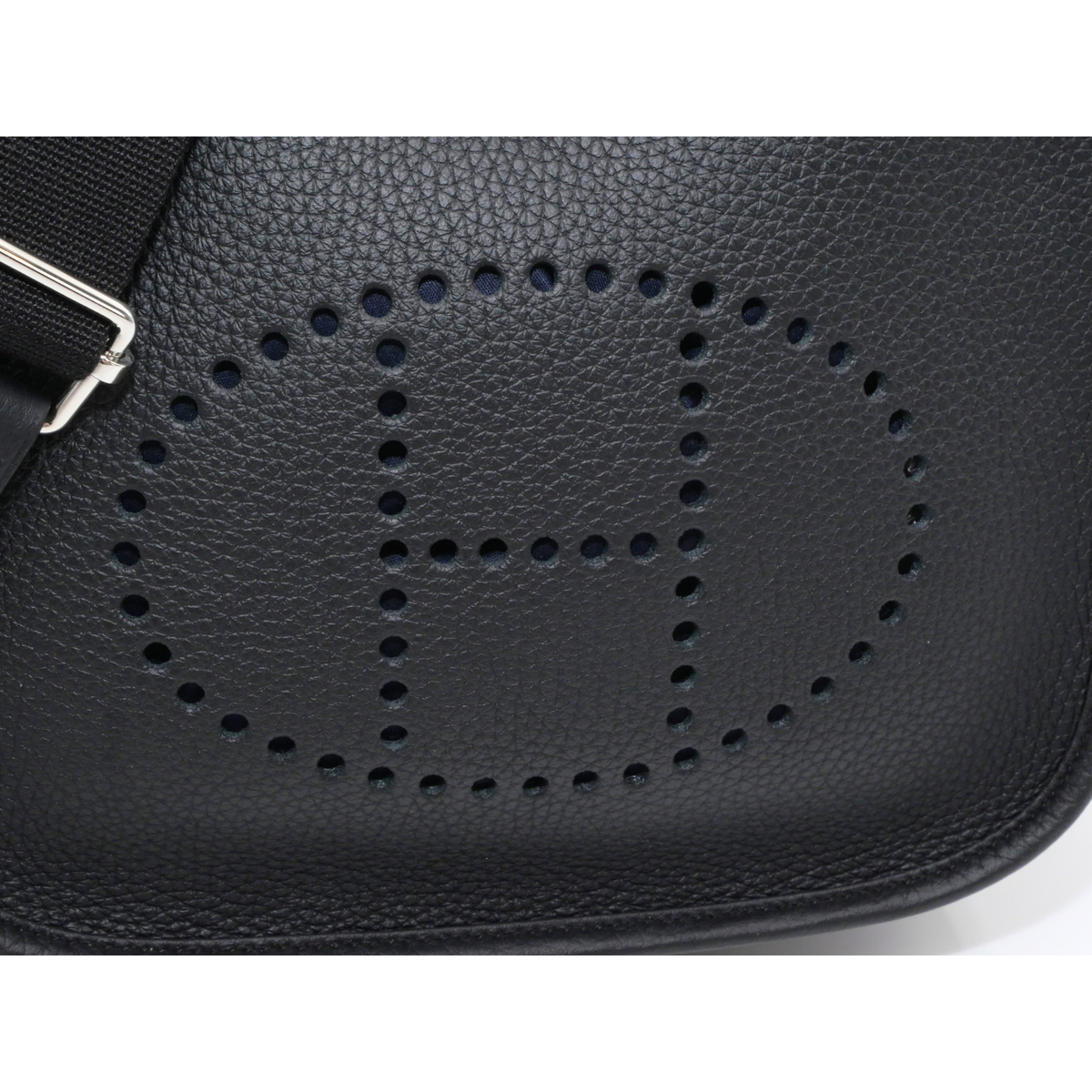 Evelyne 3 23 Taurillon Clemence Black Crossbody Bag