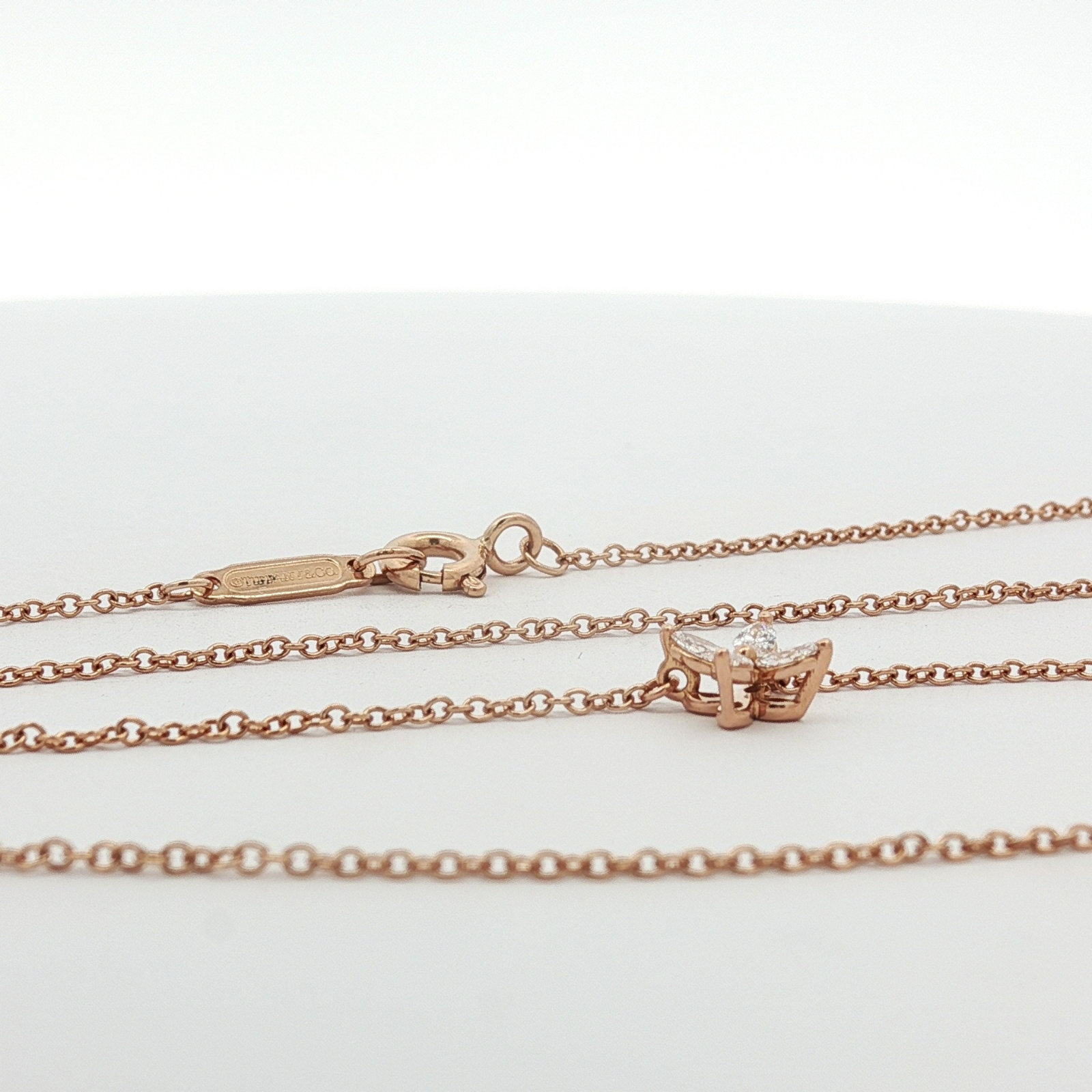 Victoria Mini Necklace