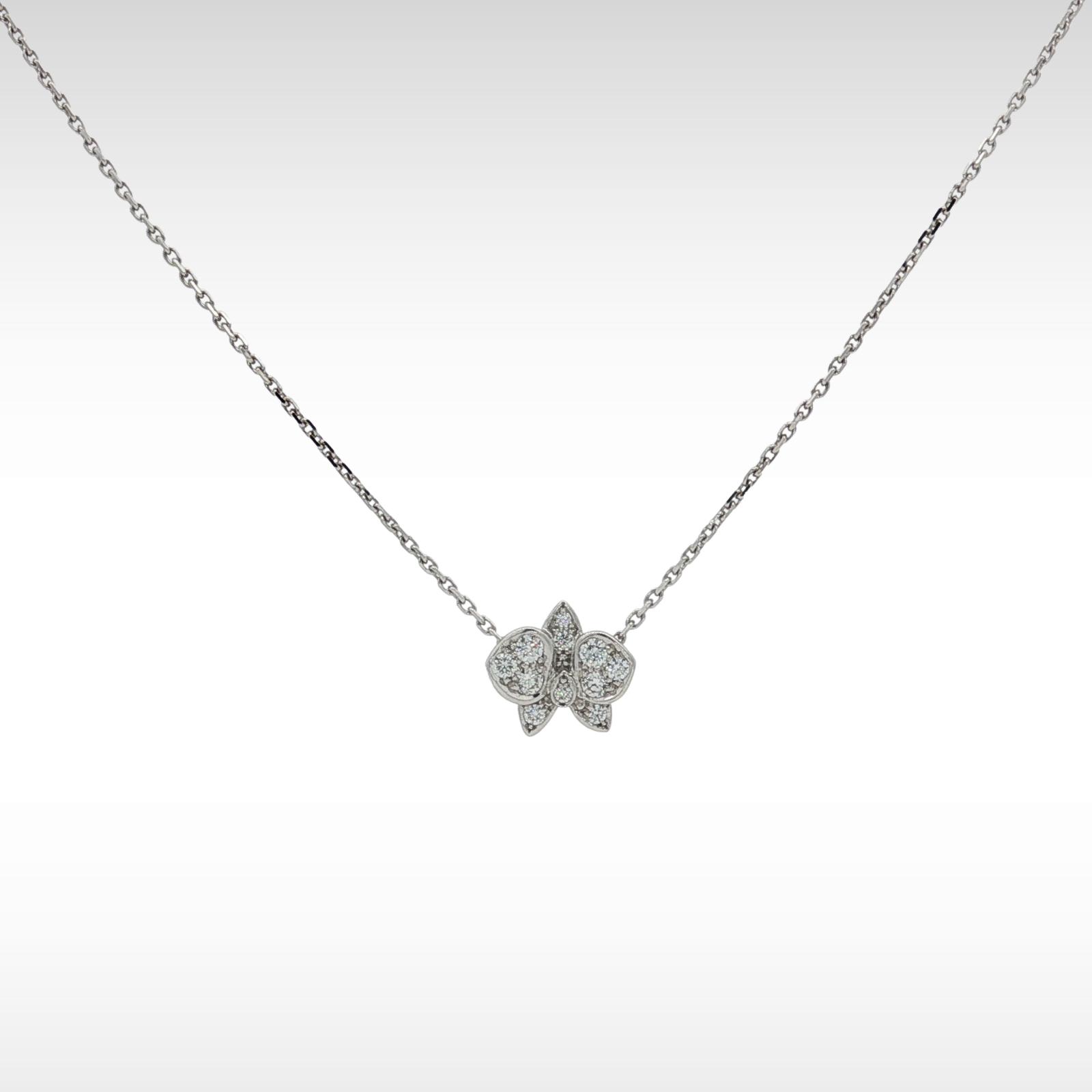 Caresse D'orchidées White Gold Necklace