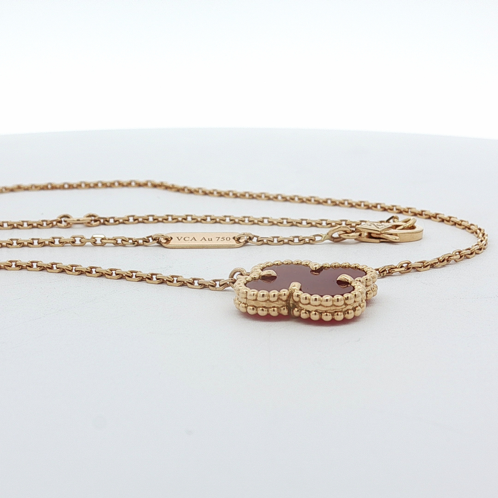 Vintage Alhambra Necklace Carnelian