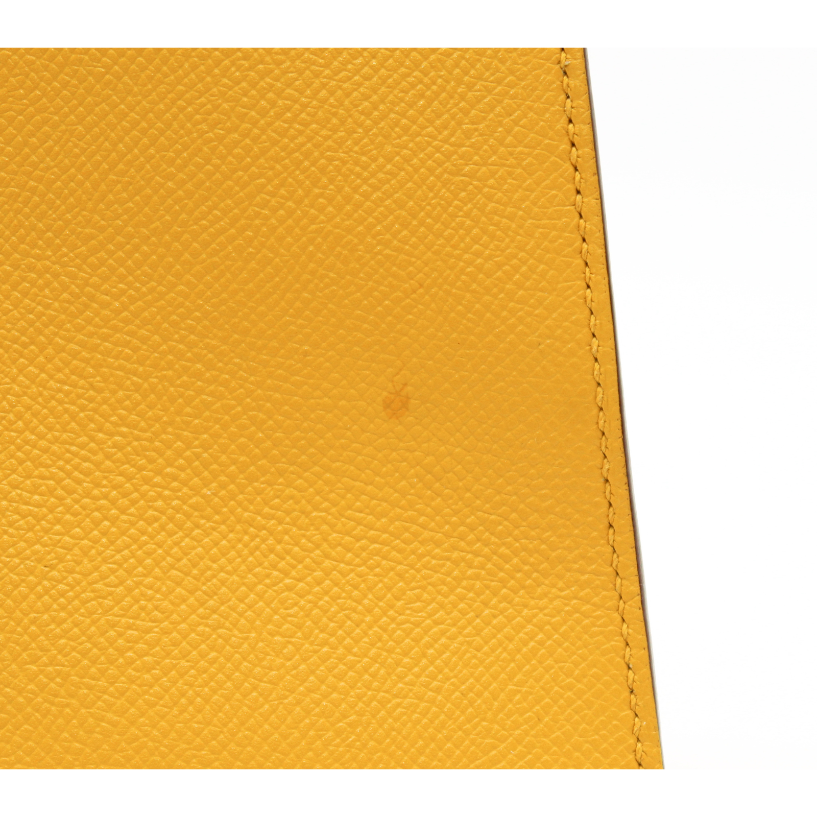 Kelly 28 Epsom Jaune Ambre