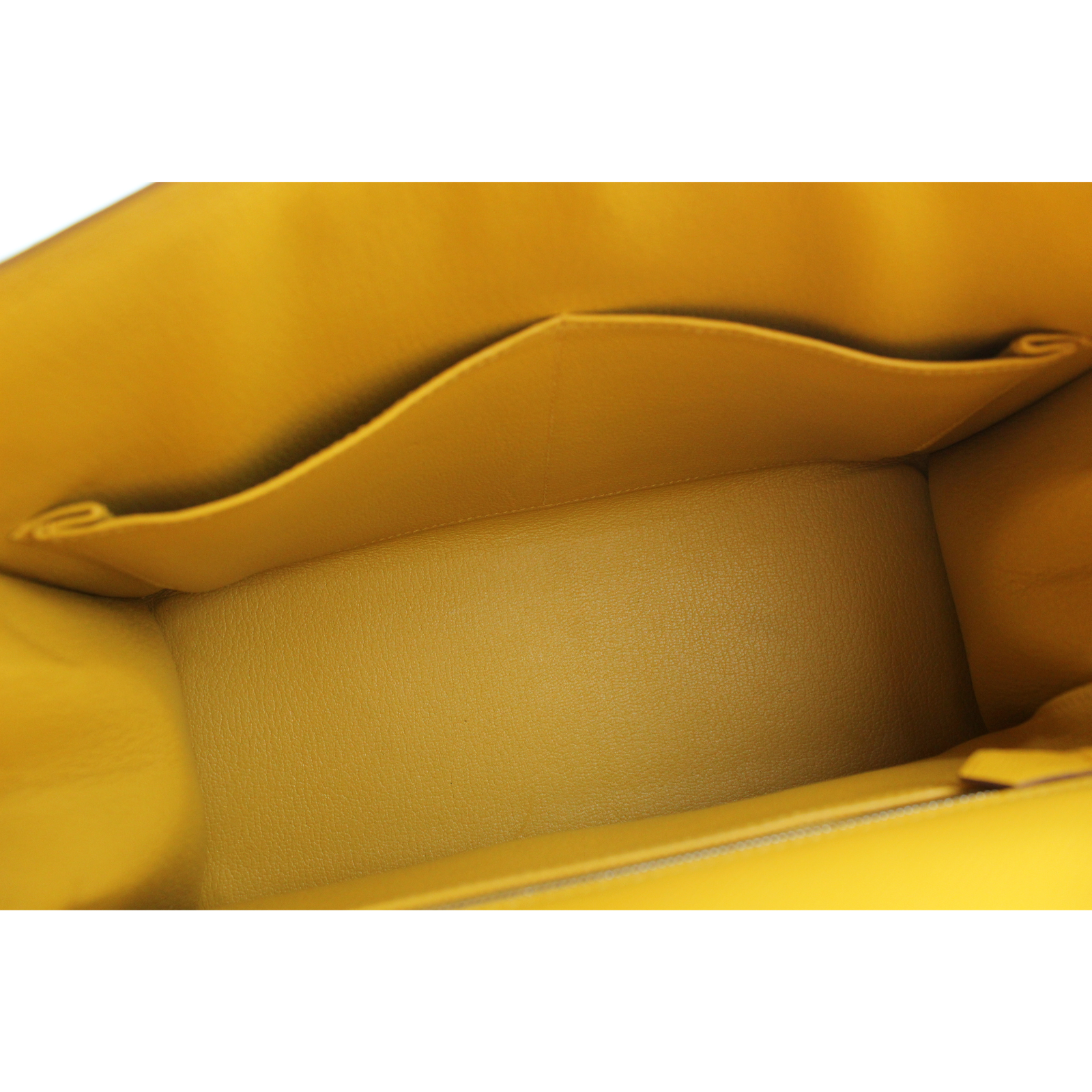 Kelly 28 Epsom Jaune Ambre