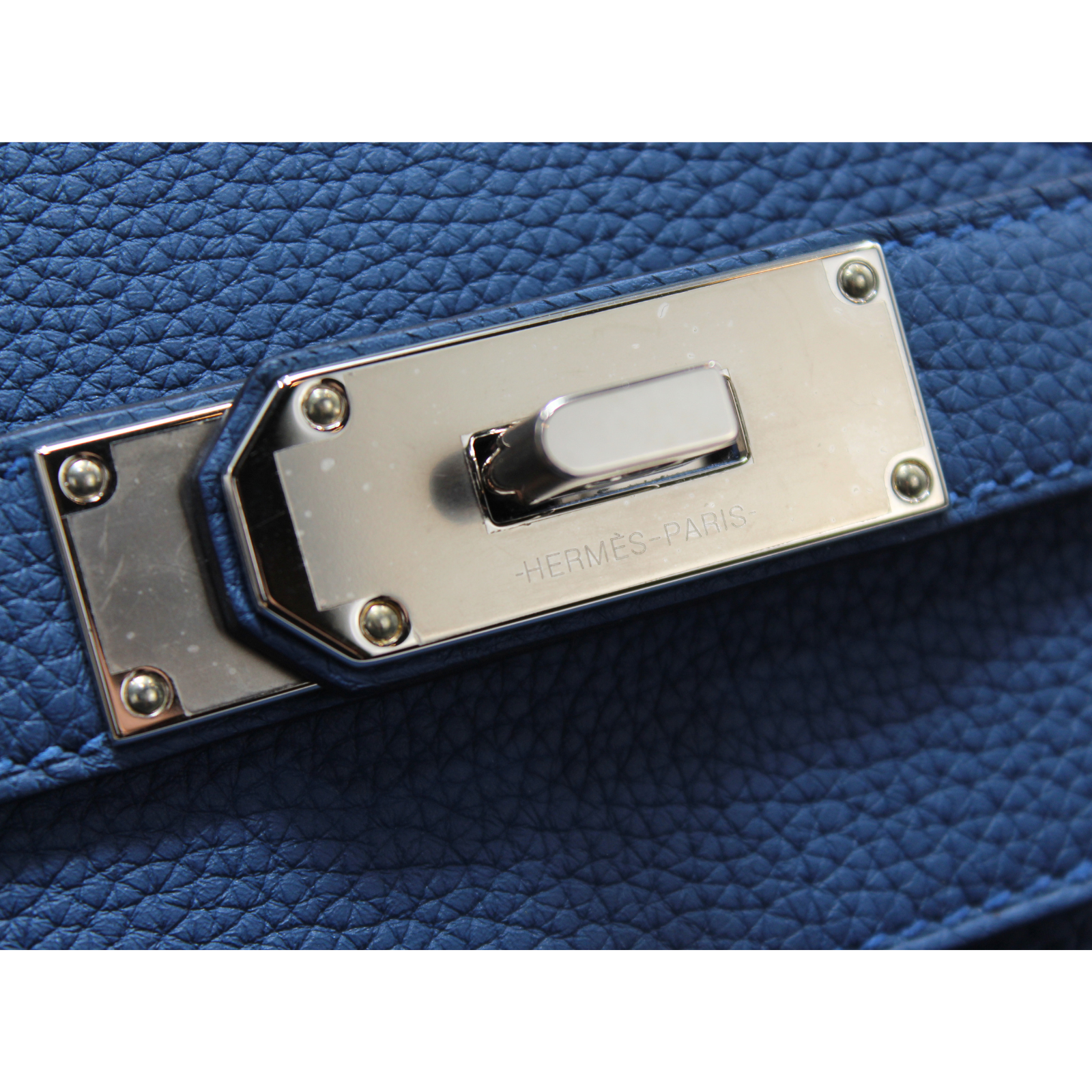 Haut a Courroies 40 Togo Blue Tie Handbag