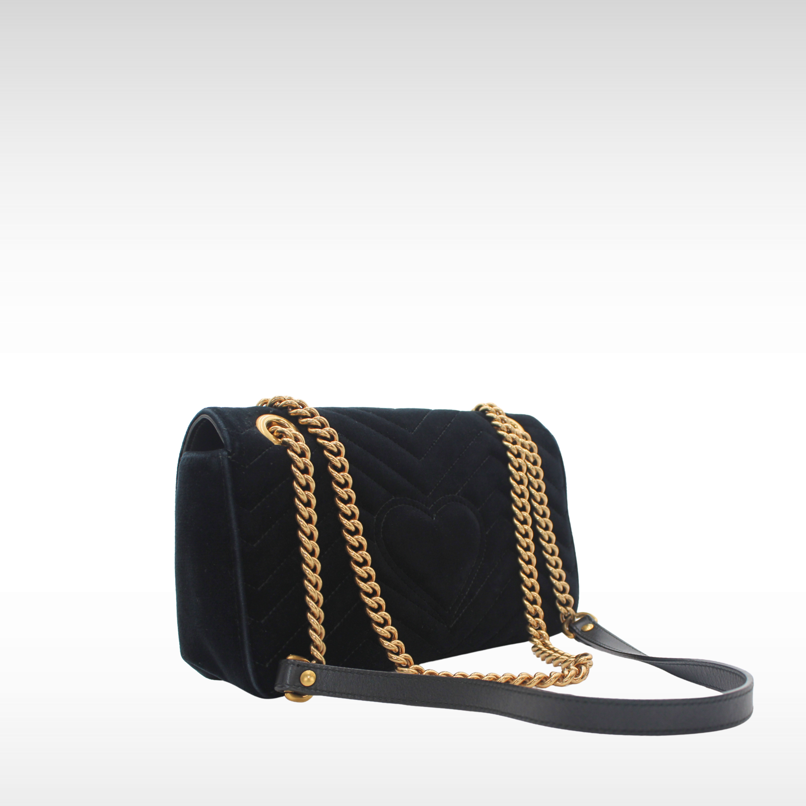 GG-Marmont Medium Velvet Black Shoulder Bag