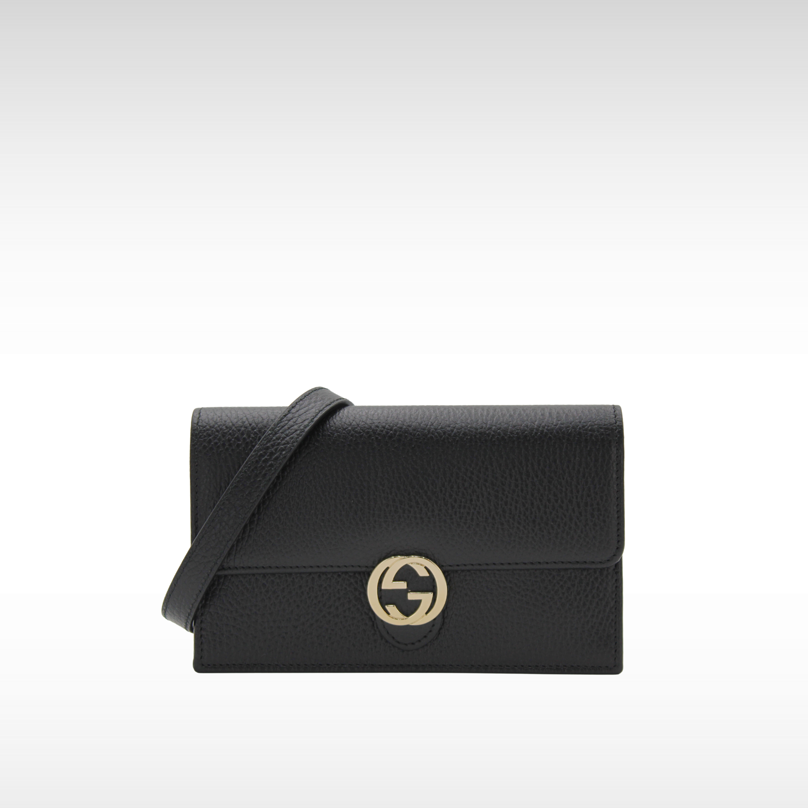 Interlocking-G Calf Black Wallet on Chain