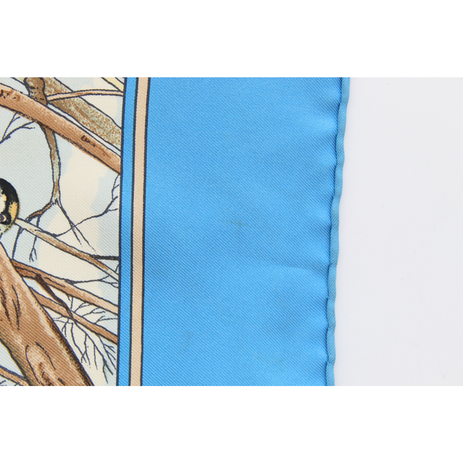 Carre 90 Chasse au Bois Silk Blue + Beige Scarf