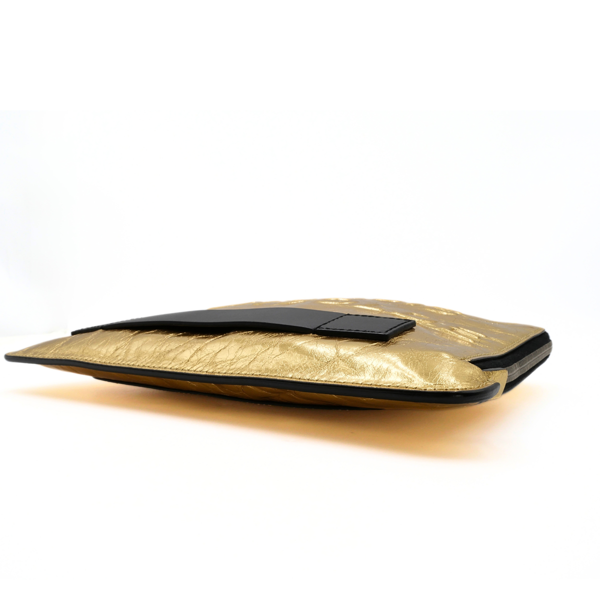 Je Ne Suis Pas En Solde Calf Gold Pouch