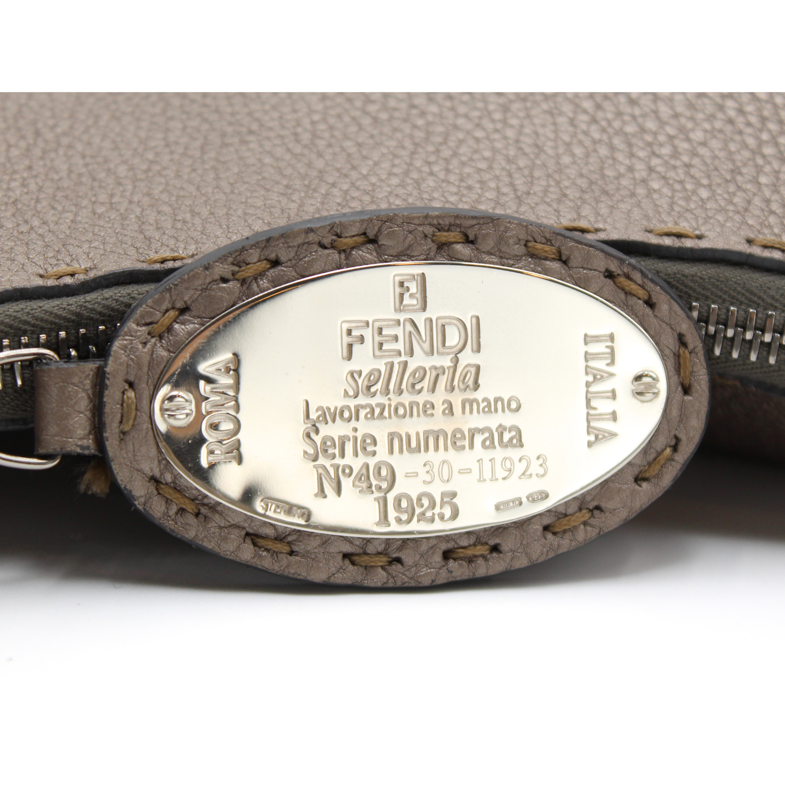 Selleria Calf Gray Shoulder Bag