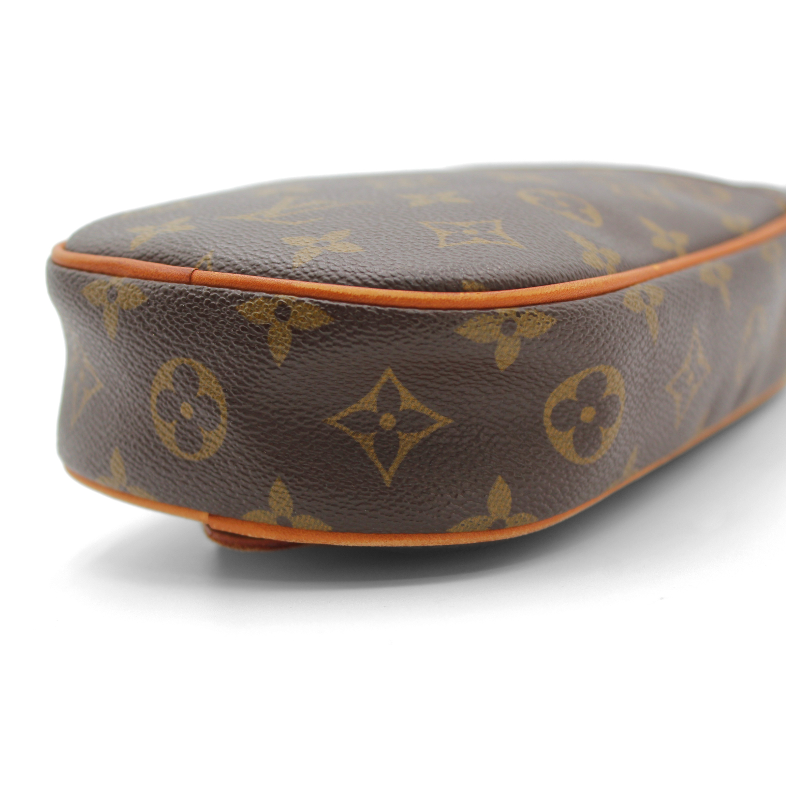 Pochette Gange Monogram Belt Bag