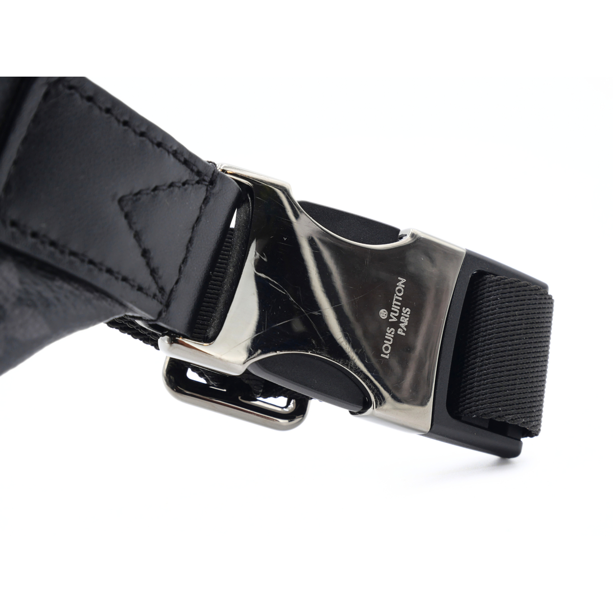 Discovery Bumbag Monogram Eclipse Crossbody Bag