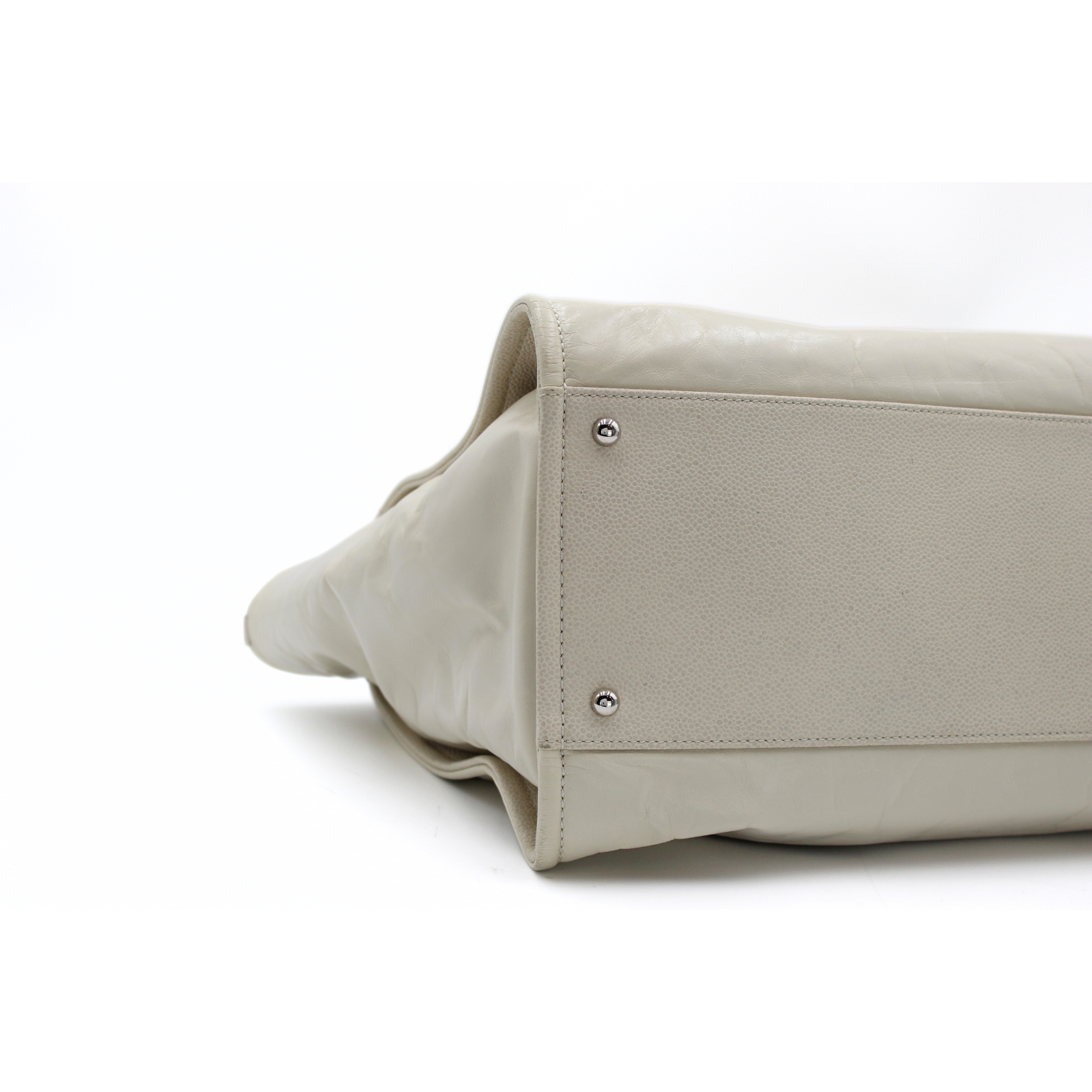Deauville Calf Beige Tote Bag