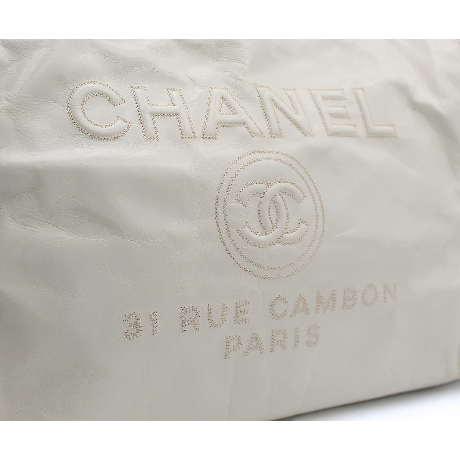 Deauville Calf Beige Tote Bag