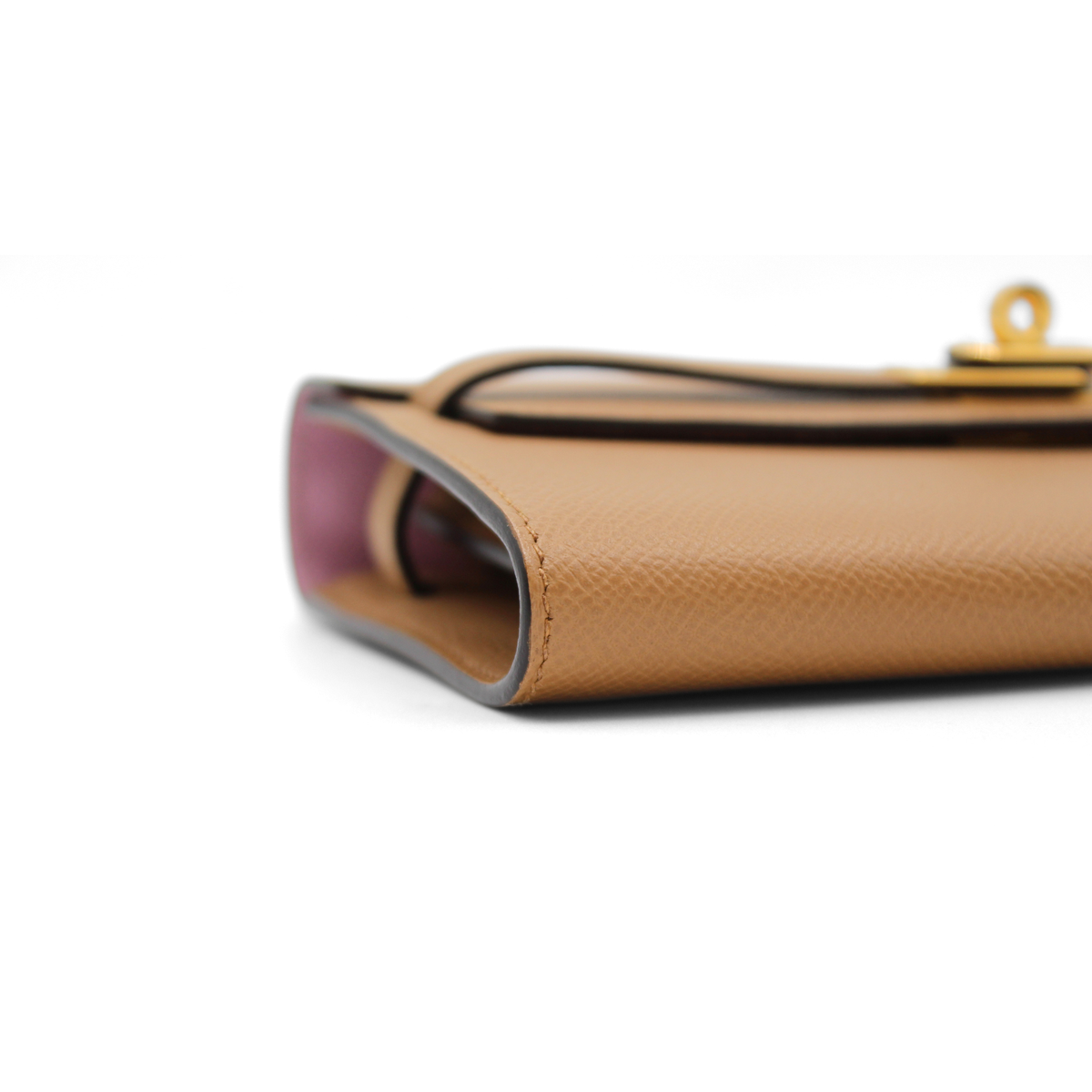 Kelly To Go Verso Epsom Chai Wallet on Chain