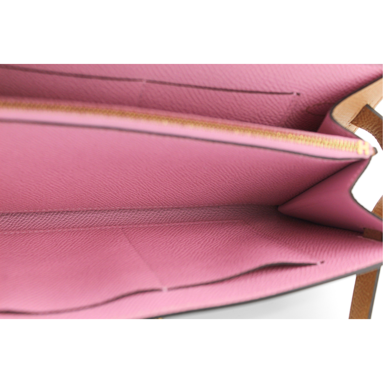 Kelly To Go Verso Epsom Chai Wallet on Chain