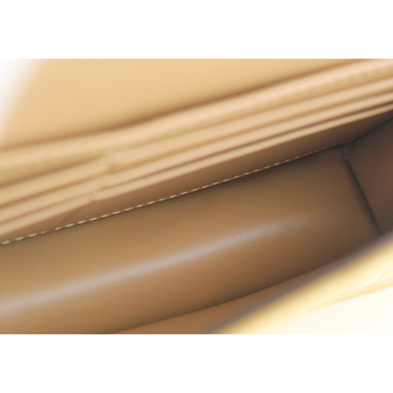 Baguette Fabric Wallet on Chain