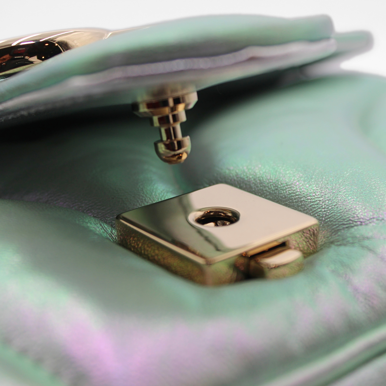Medium GG Marmont Lamb Shoulder Bag