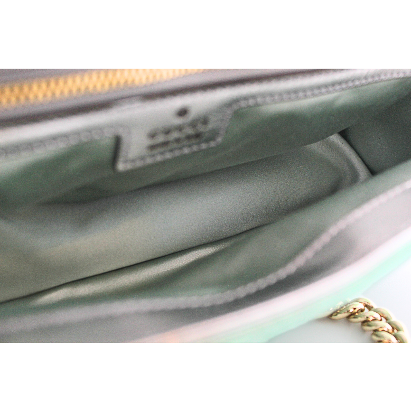 Medium GG Marmont Lamb Shoulder Bag