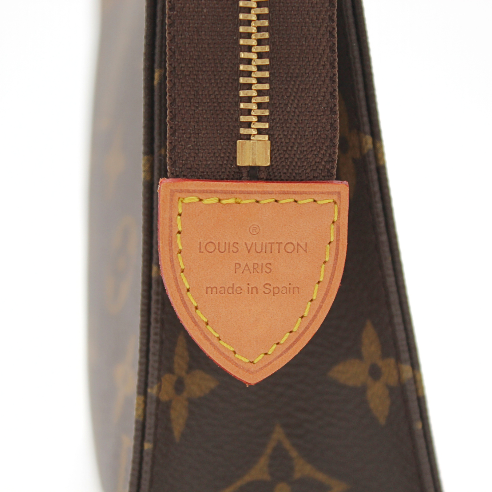 Pochette Toiletry 19 Monogram Pouch