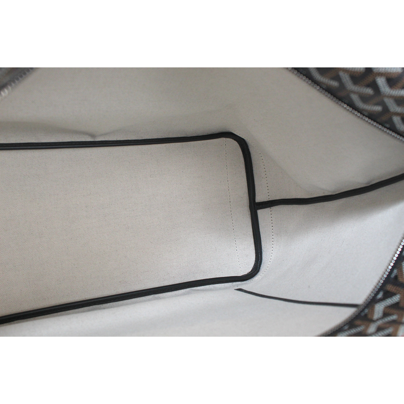 Artois MM Tote Bag