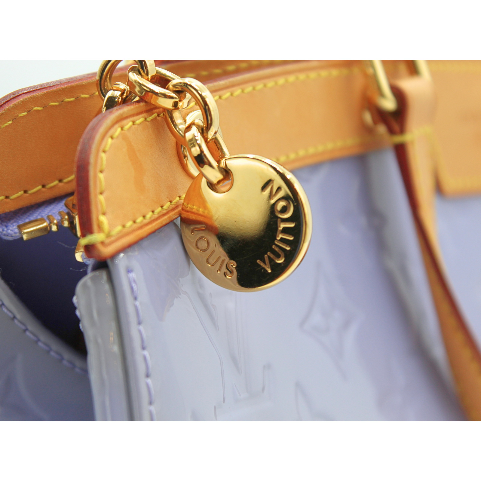Brea MM Vernis Enamel Lilas Handbag
