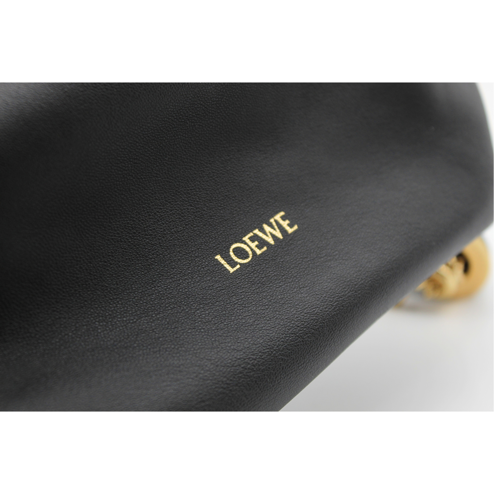 Squeeze Small Lamb Black Shoulder Bag
