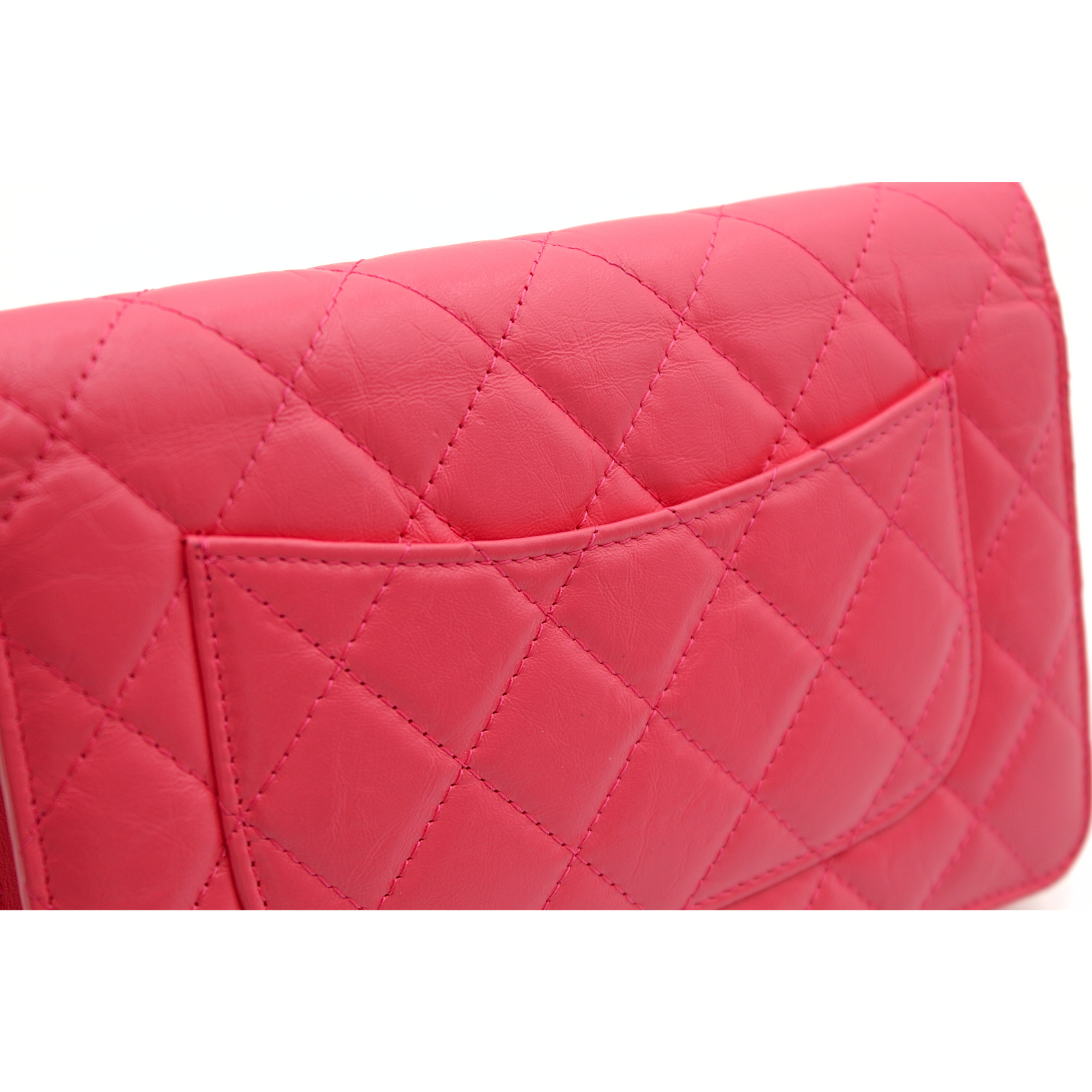 2.55 Calf Pink Wallet on Chain