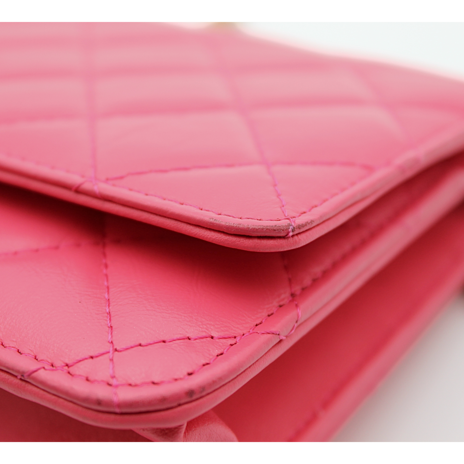 2.55 Calf Pink Wallet on Chain