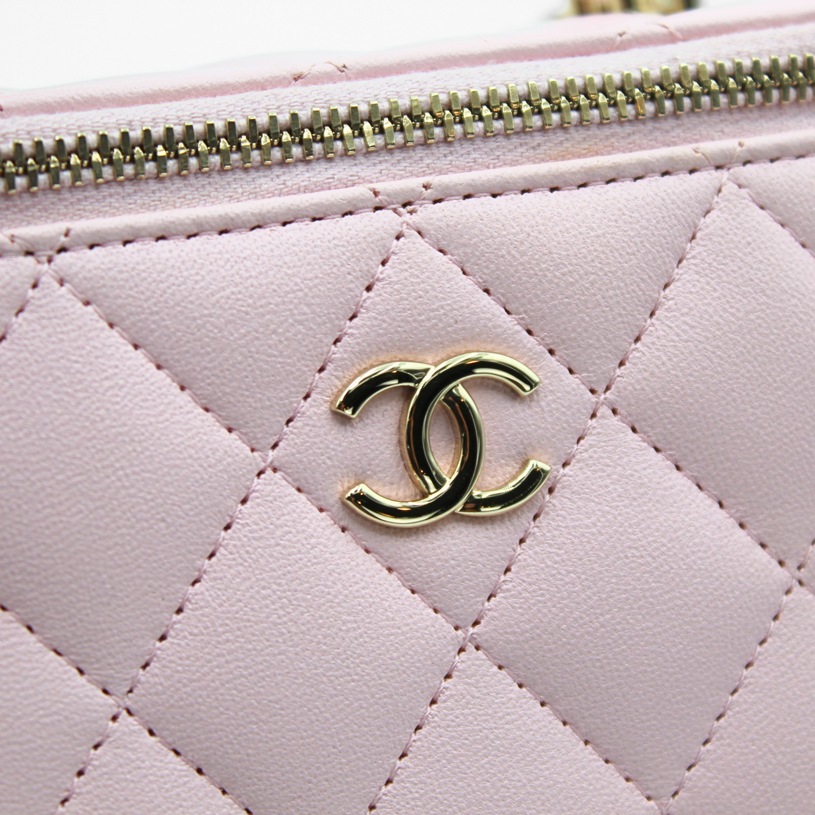 Vanity with Chain Lamb Vanity Bag