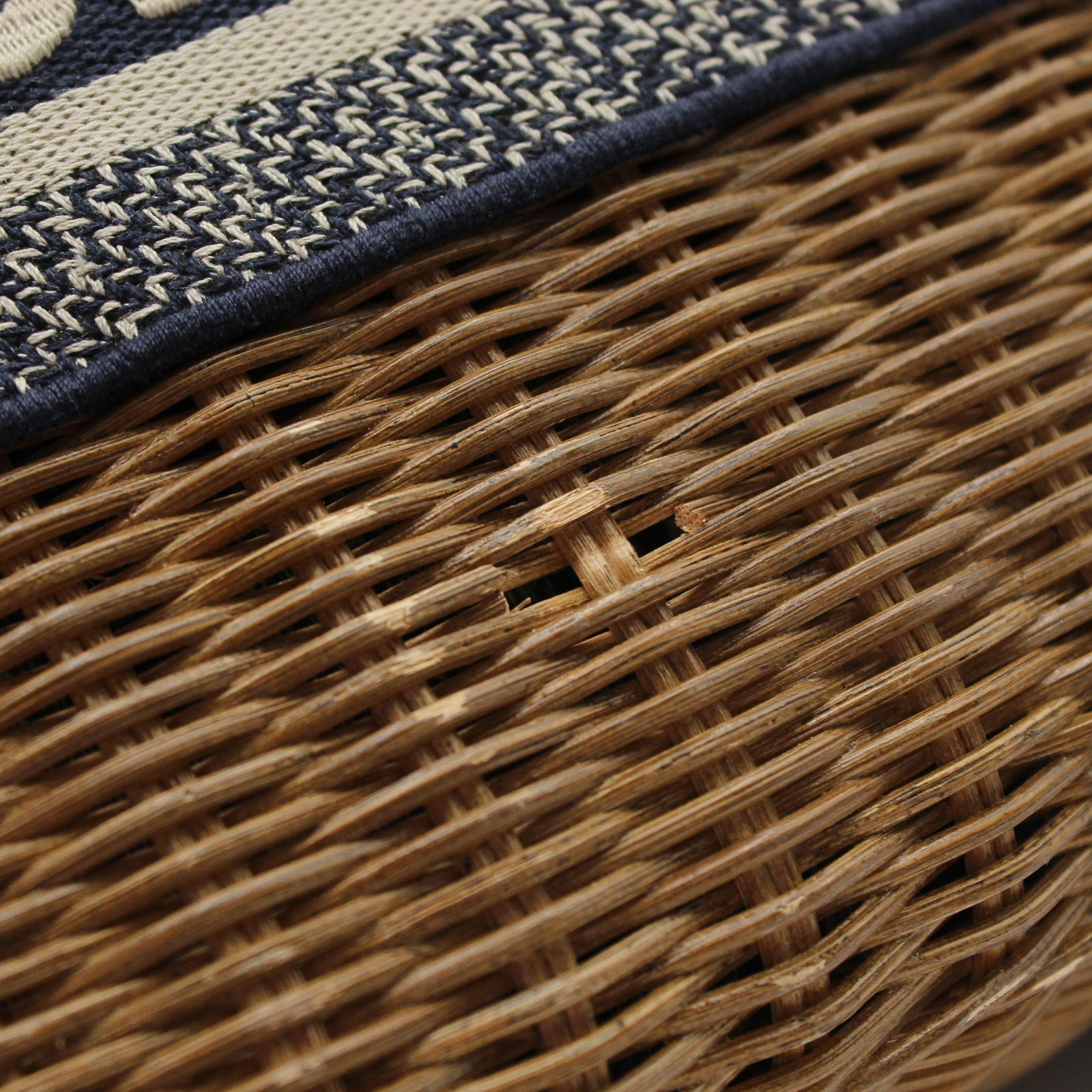 Basket Bag Oblique Wicker Natural + Navy Handbag