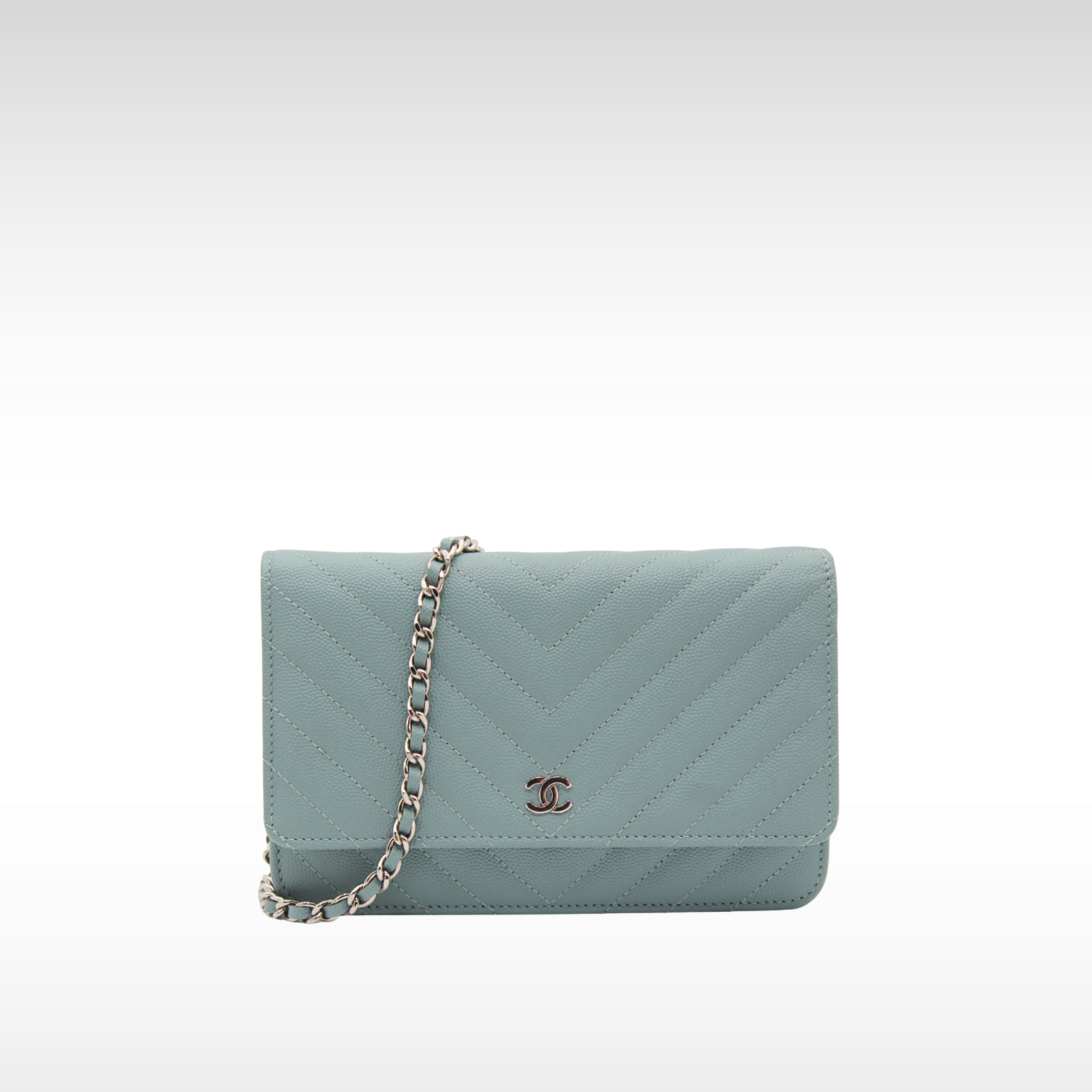 Classic Caviar Blue Wallet on Chain