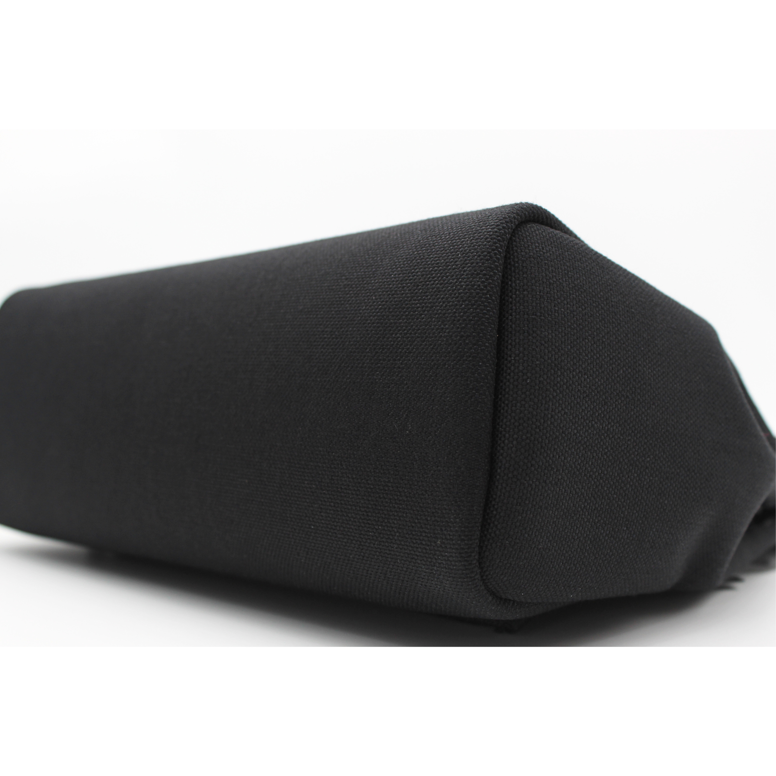 Herbag Zip 31 Toile Militaire Black Shoulder Bag