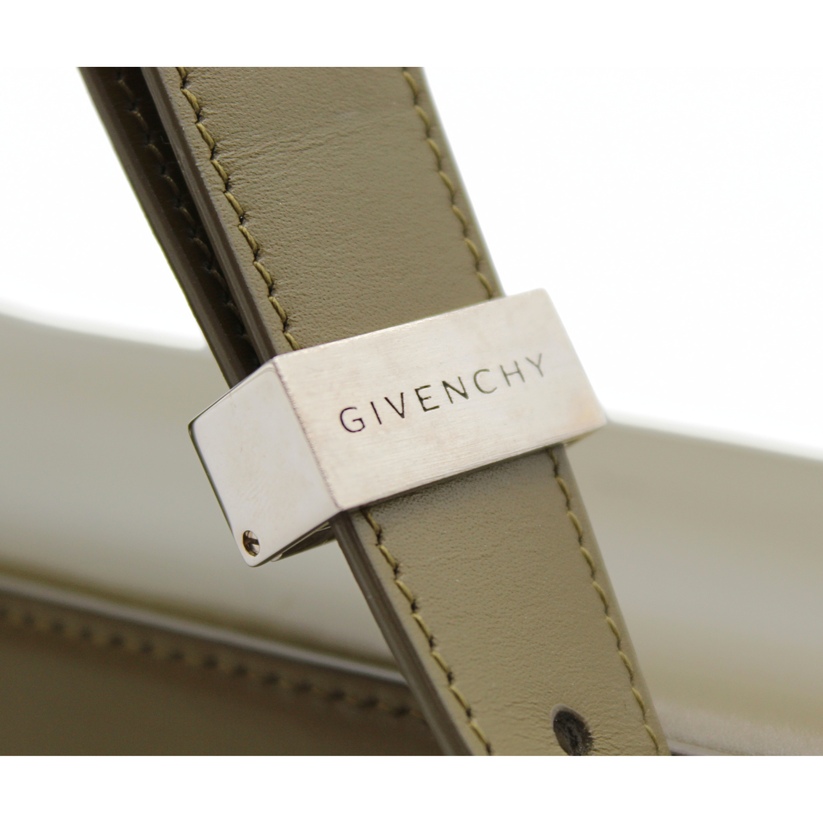 GIVENCHY 4G BB50HCB15S Medium 2600040237961