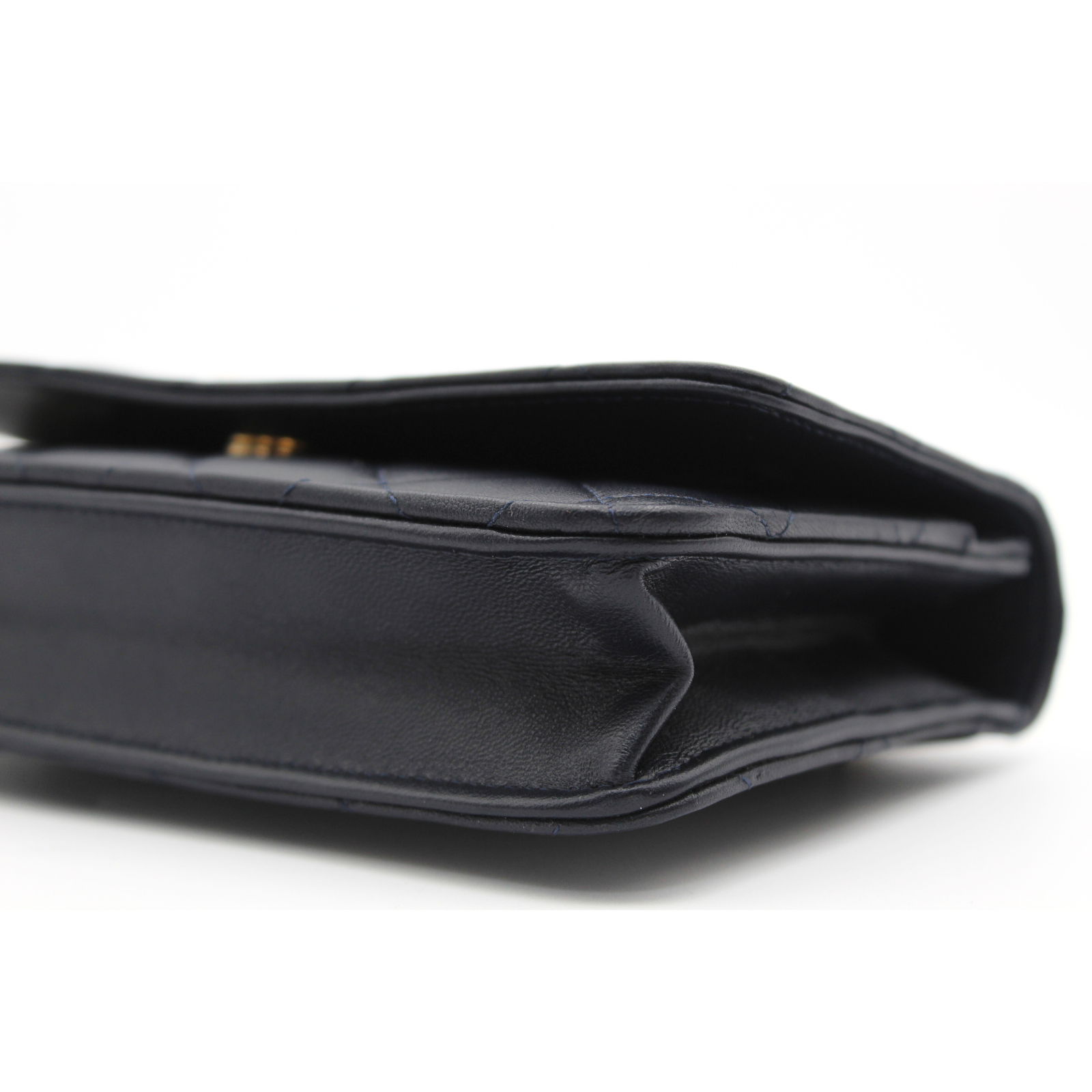 Matelasse Lamb Navy Wallet on Chain