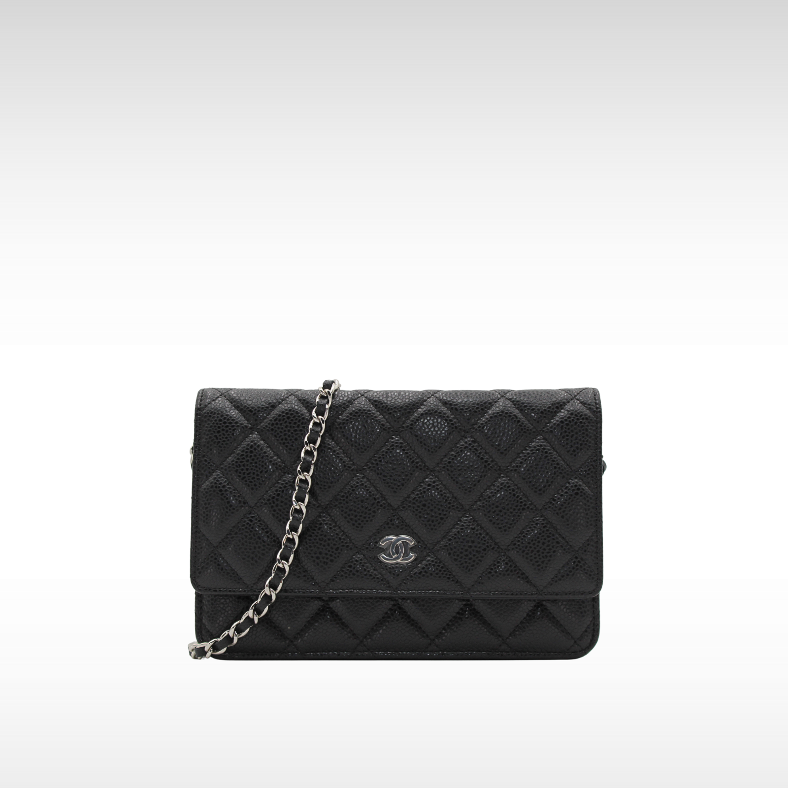 Classic Caviar Black Wallet on Chain