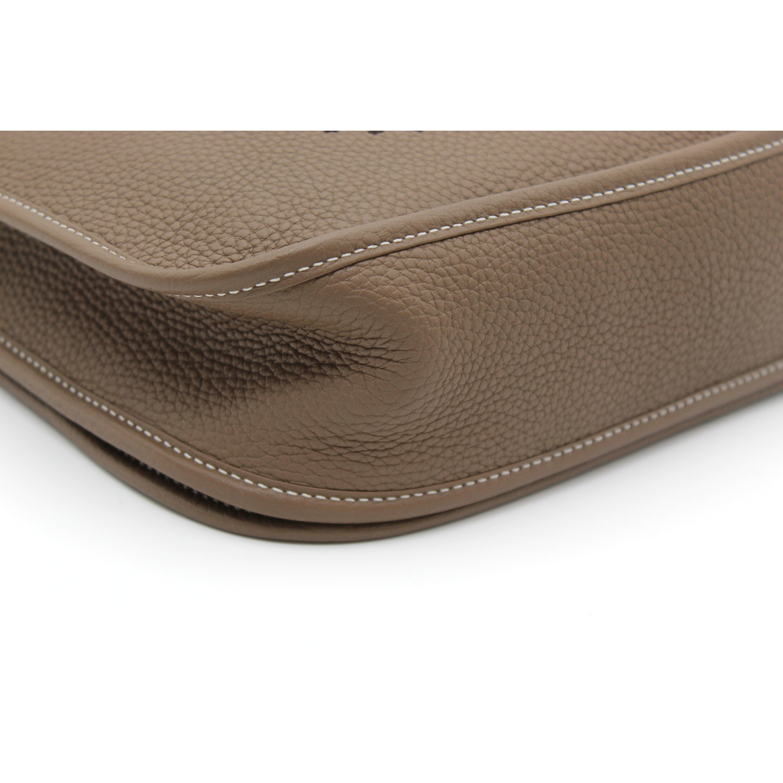 Evelyne 3 PM Taurillon Clemence Etoupe Crossbody Bag