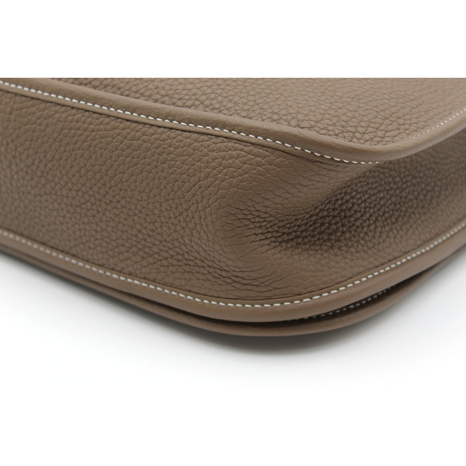 Evelyne 3 PM Taurillon Clemence Etoupe Crossbody Bag