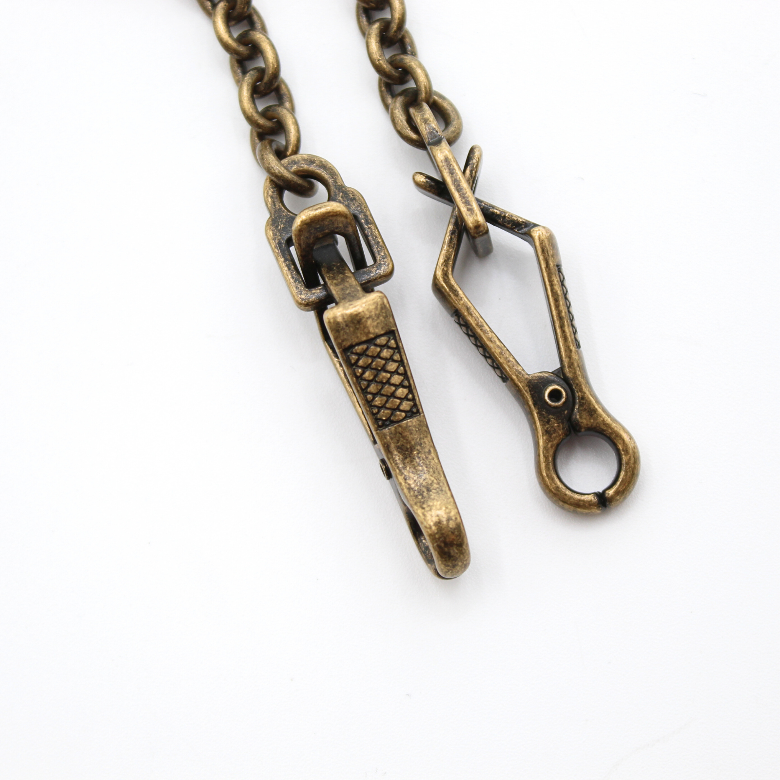 Intrecciato Lamb White & Black Wallet On Chain