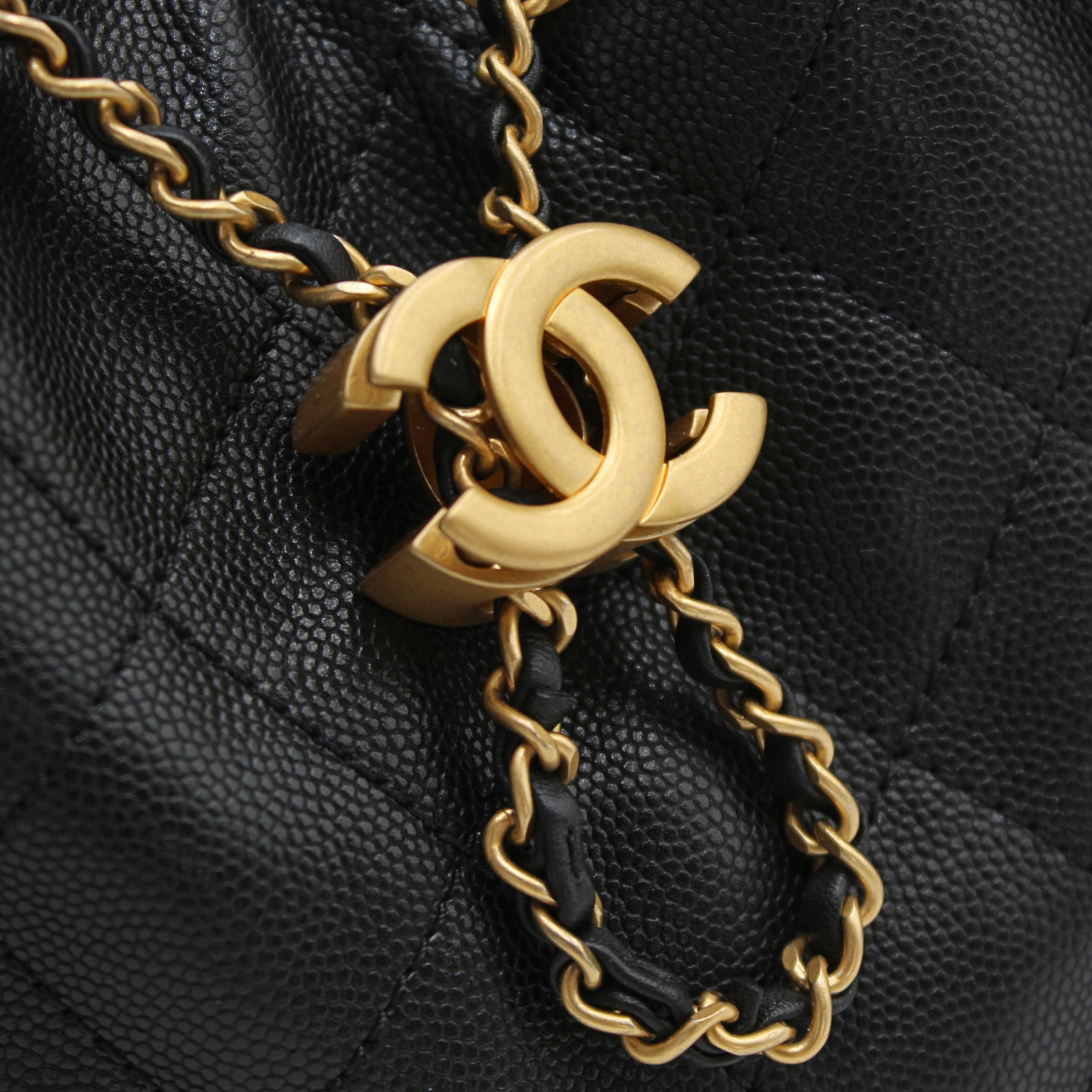 Chanel 25 Small Caviar Black Shoulder Bag