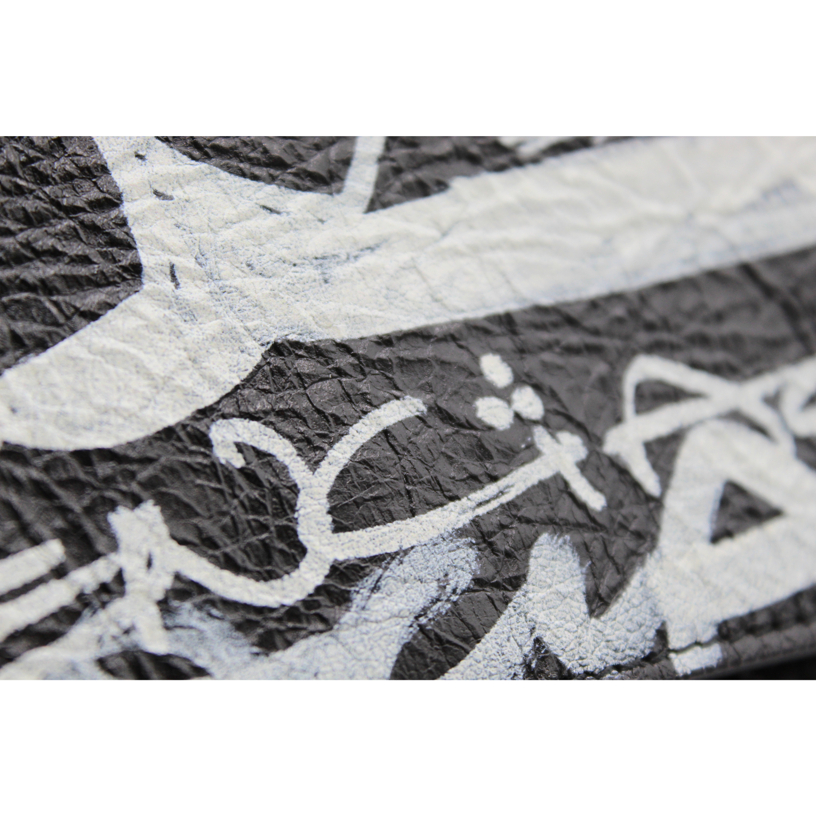 Crush Medium Graffiti Lamb Shoulder Bag