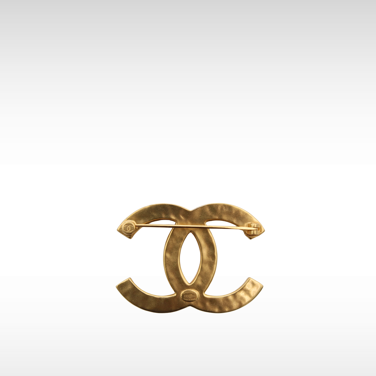 Metal White Brooch