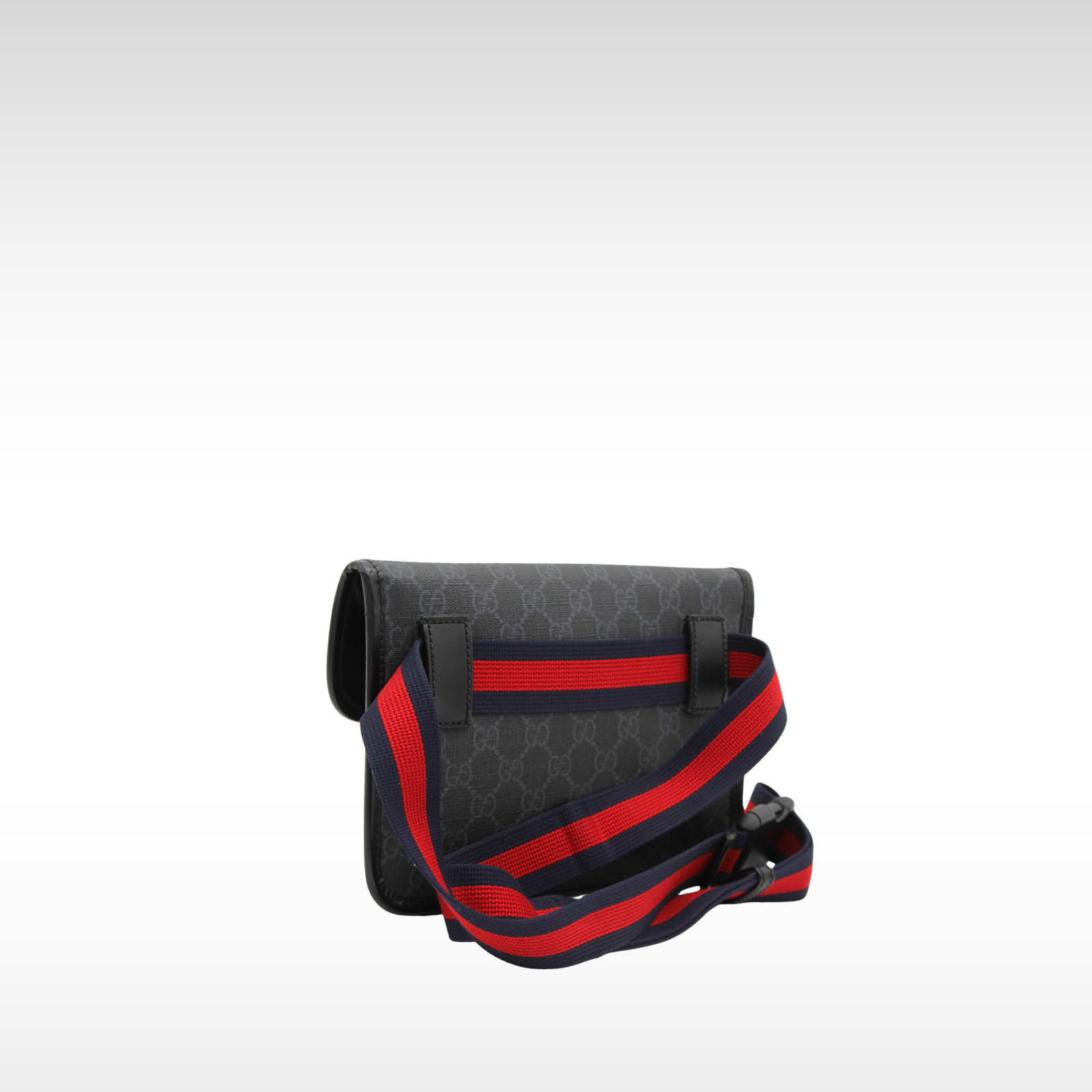 GG-Supreme Coated Canvas Black Belt Bag
