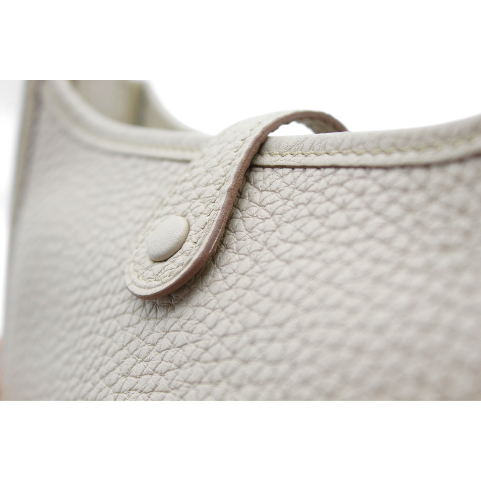Evelyne Amazone 16 Taurillon Clemence Beton Crossbody Bag