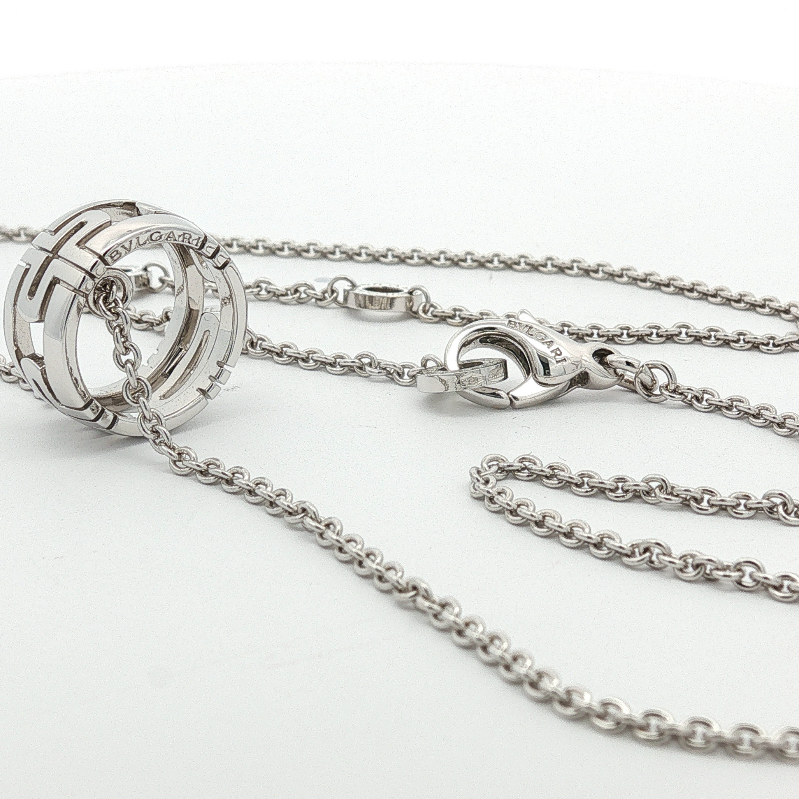 Parentesi White Gold Necklace
