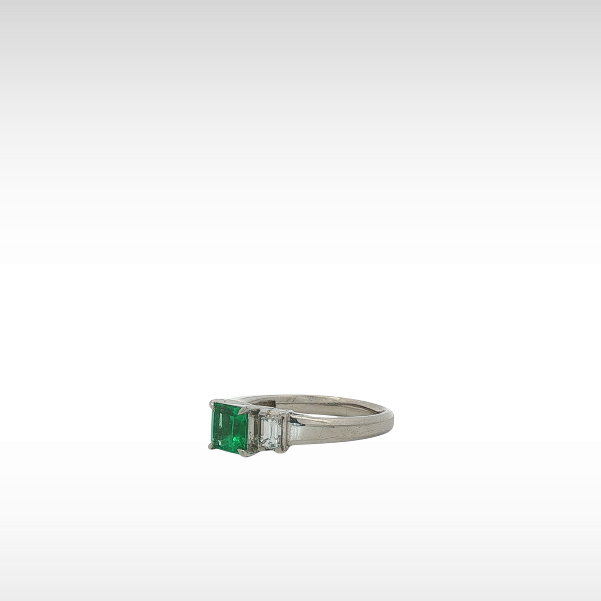 Platinum Ring 54/7
