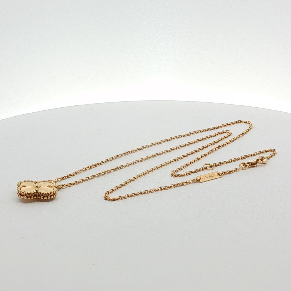 Vintage Alhambra Pendant VCARP4KL00 Yellow Gold