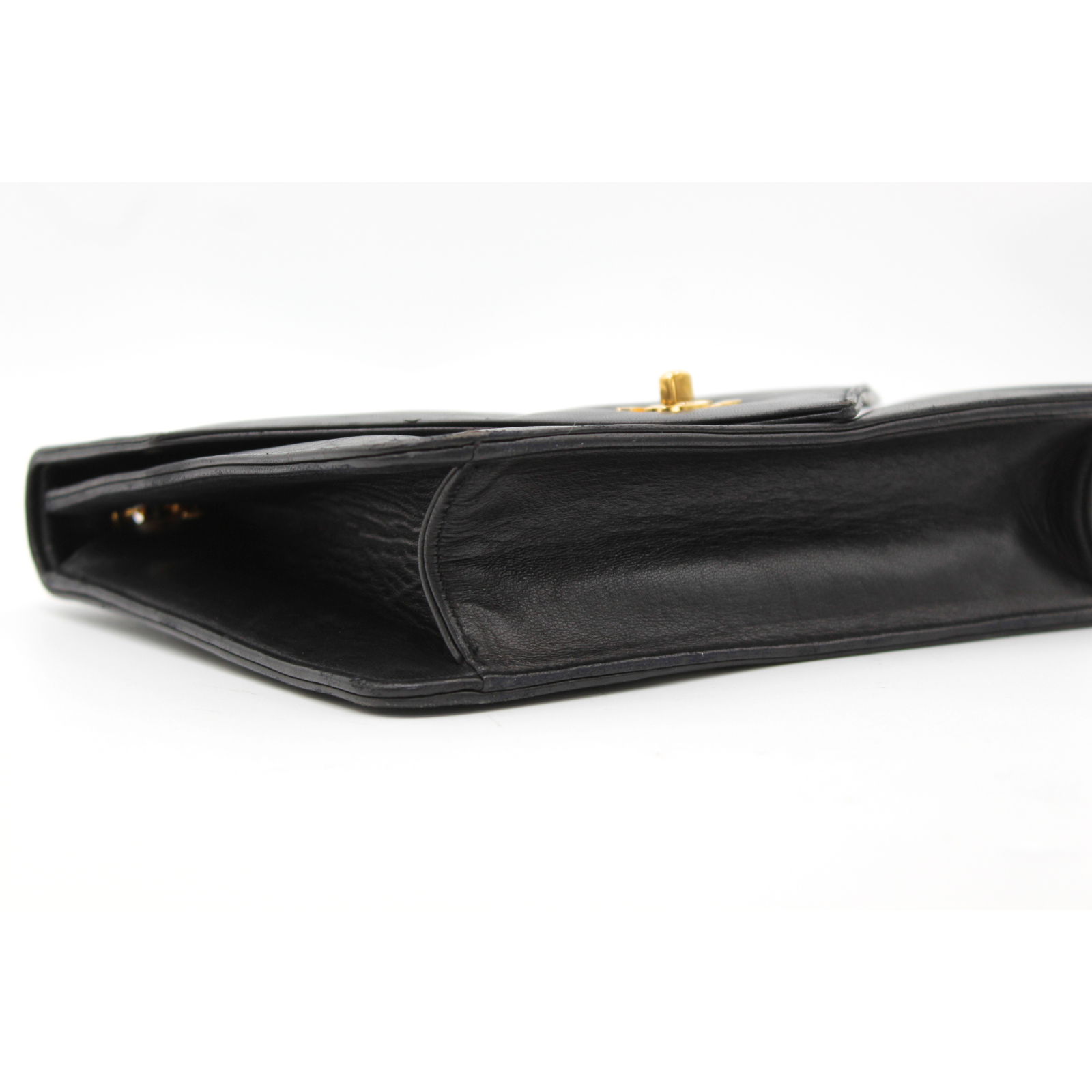 Envelope Lamb Black Shoulder Bag