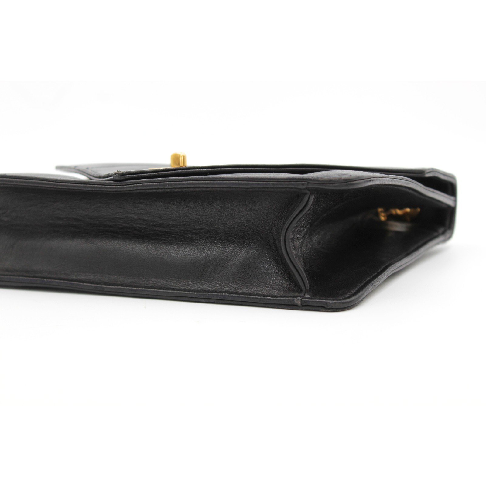 Envelope Lamb Black Shoulder Bag