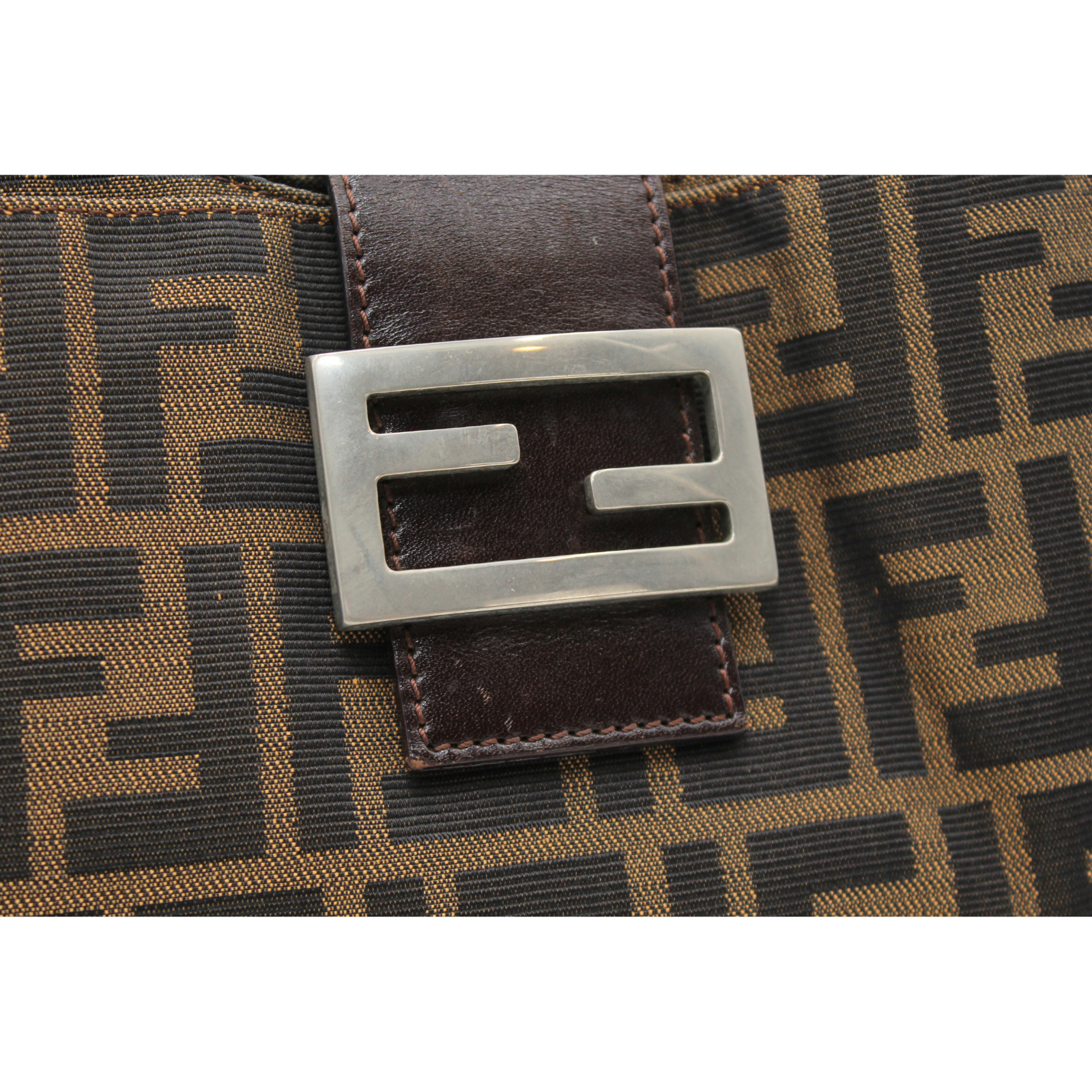 Zucca Canvas Khaki Shoulder Bag